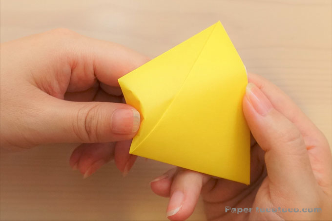 折り紙コップの折り方